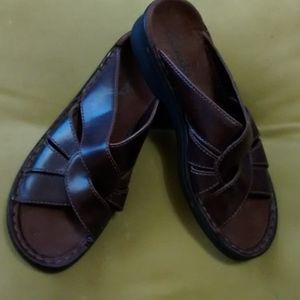 CLARKS SANDALS